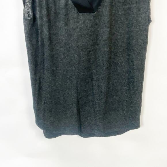 2/$30 Banana Republic Small Women Dark Gray Linen Blend V-Neck Sweater Vest - Picture 4 of 10